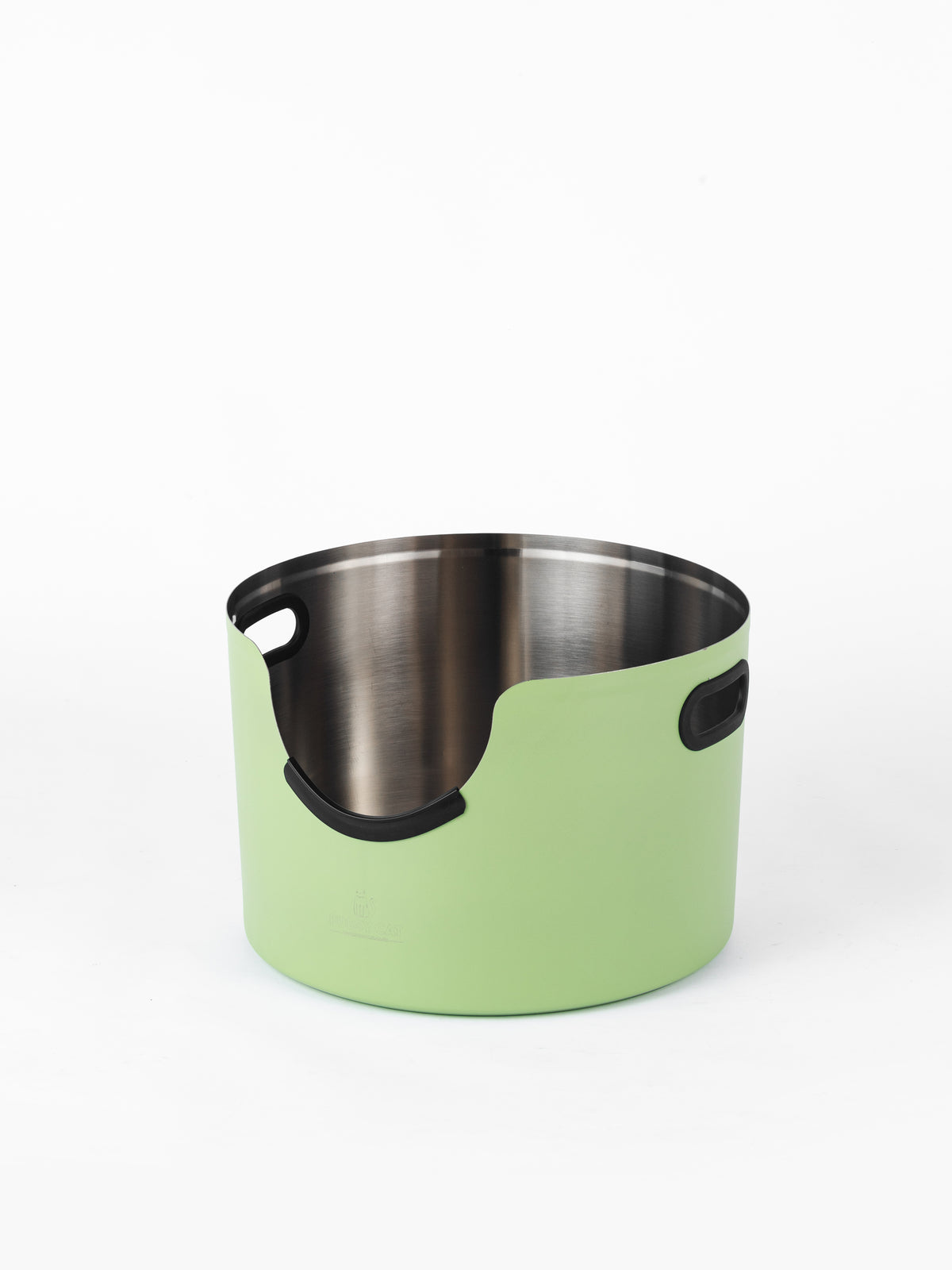 Fussy Cat - The Green Litter Box, 48 Litres. With Litter Mat & Scoop.