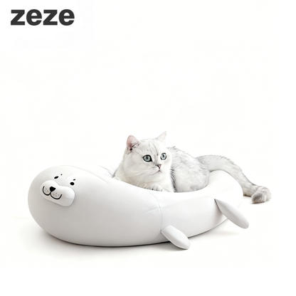 ZEZE cat bed (seal shape)-Fussy Cat