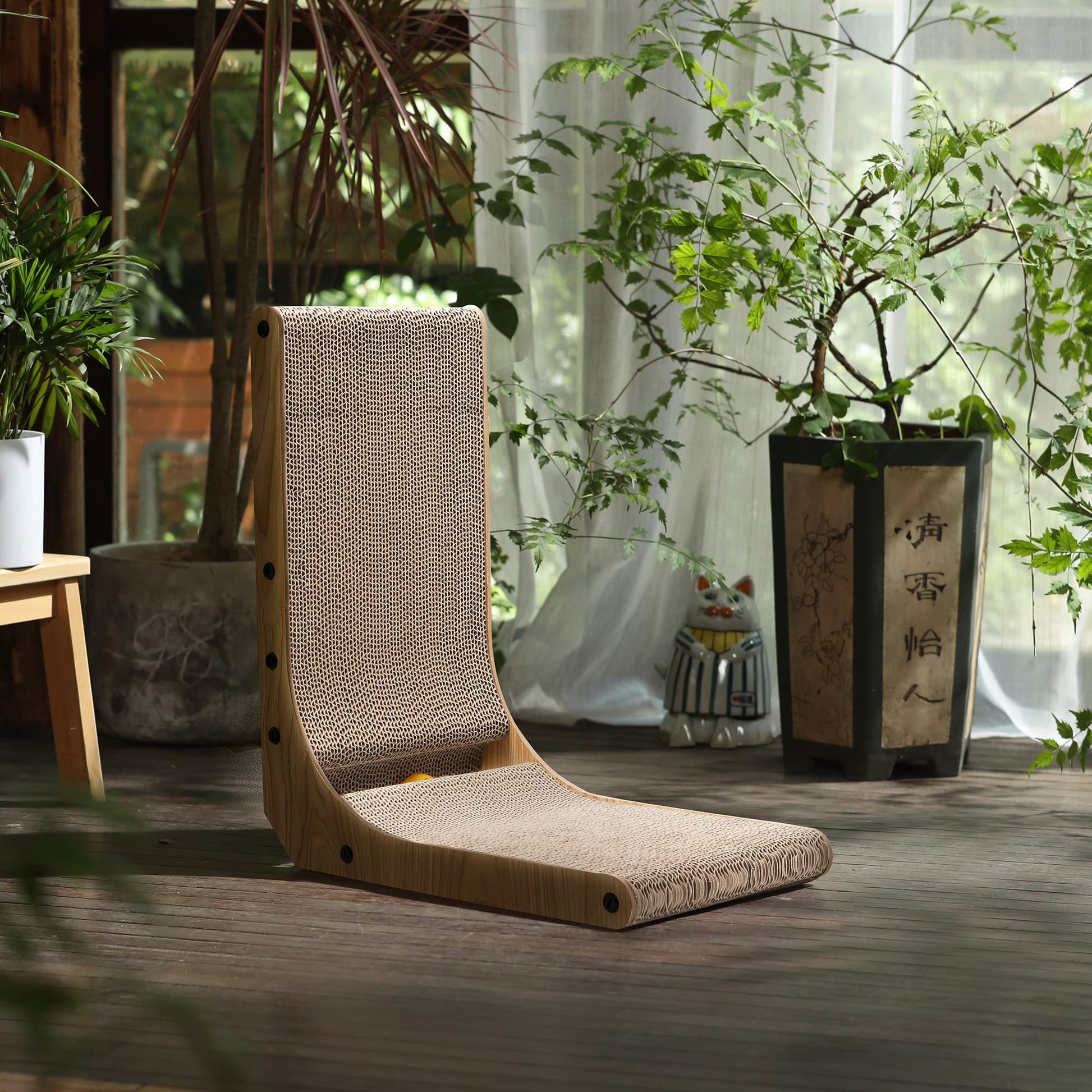 Fukumaru L-Shaped Cat Scratcher, Small-Fussy Cat