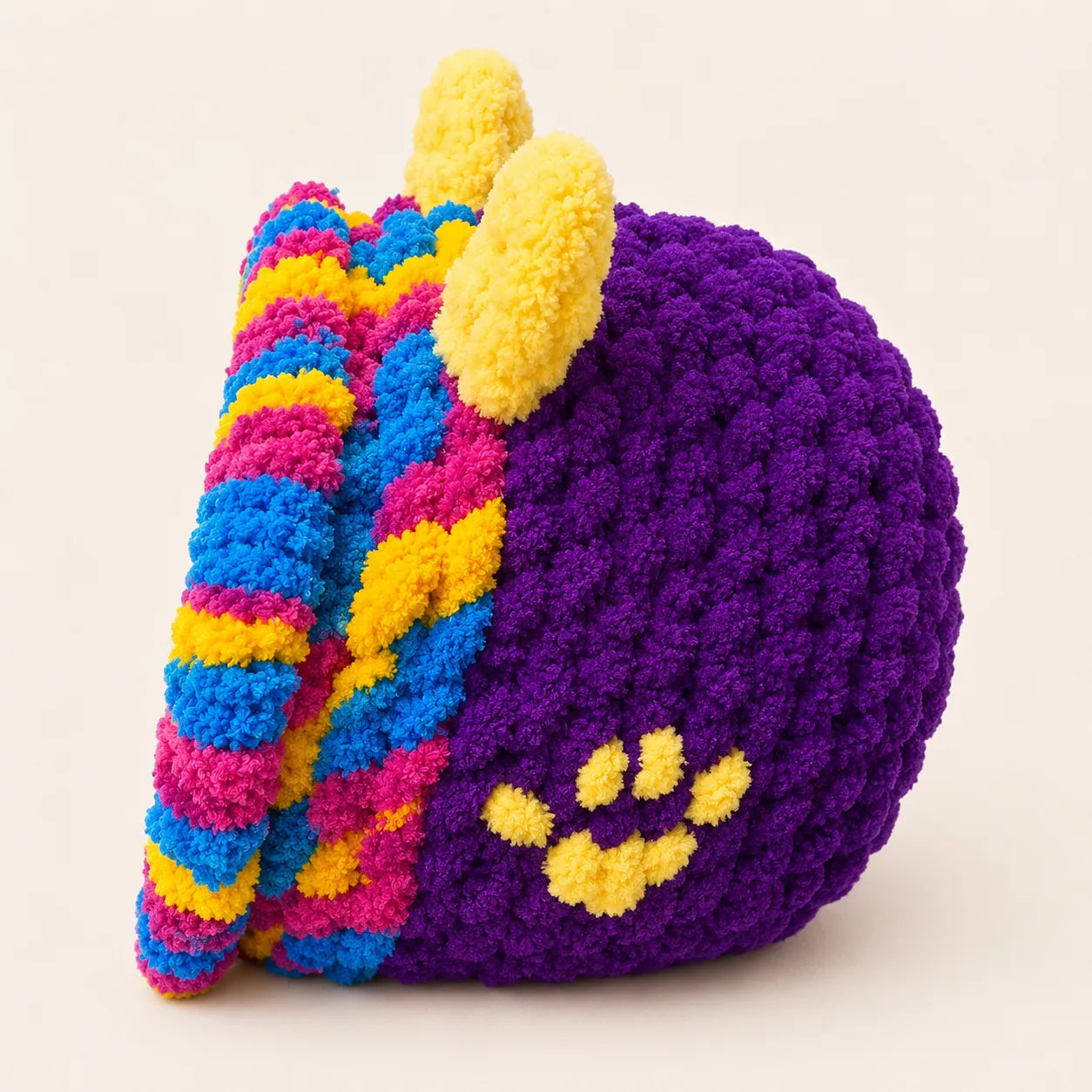 Luxury Handmade Chunky Knit Cat Cave Bed with Pom-Pom Toy-Fussy Cat