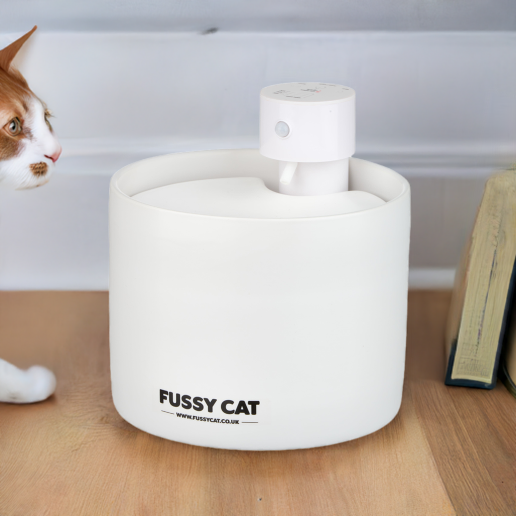 Fussy Cat Water Fountain - Ceramic, Wireless, Motion Activated, Spill-proof design