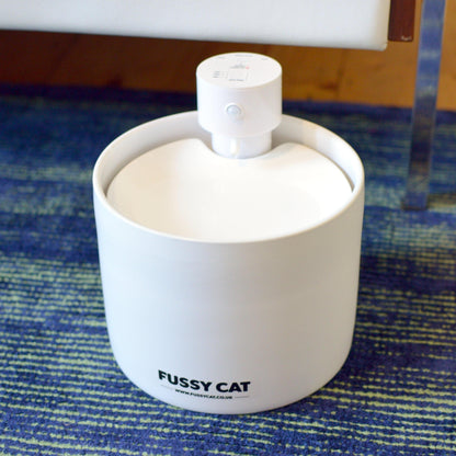 Fussy Cat Water Fountain - Ceramic, Wireless, Motion Activated, Spill-proof design