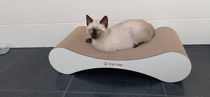 Snug – Compact Cardboard Cat Scratcher, Handmade in Britain