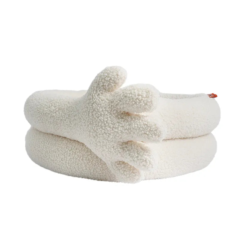 ZEZE Thank You Cat Bed – Soft Cream Plush with Hugging Arm