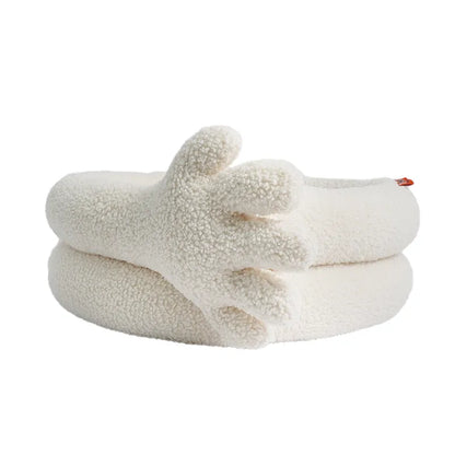 ZEZE Thank You Cat Bed – Soft Cream Plush with Hugging Arm