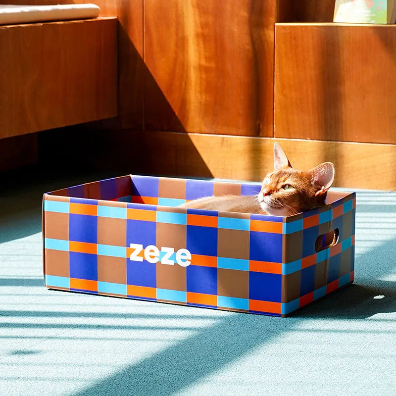 zeze Checkered Cardboard Cat Scratcher Box — Lounger, Scratch Pad & Catnip-Fussy Cat