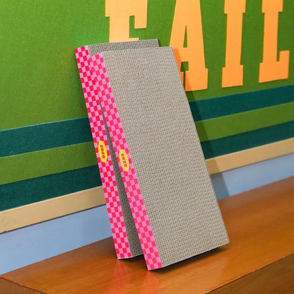 zeze Neon Sweetheart Corrugated Cardboard Cat Scratcher Pad (44 cm)-Fussy Cat